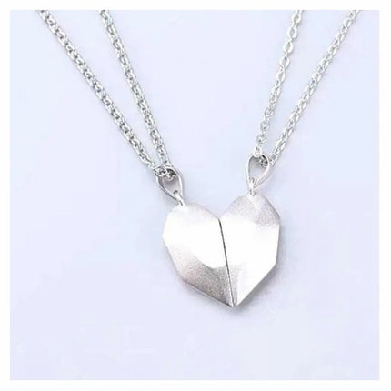 Attractive Wishing Stone Couple Pendant Necklace Ancient Love Token Heart-shaped Electrocardiogram Magnetic Heart Pendant Splicing Necklace Valentine's Day Gift DS World