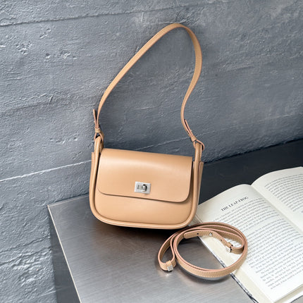 Cowhide Shoulder And Crossbody Bags As Well As Underarm Bags DS World